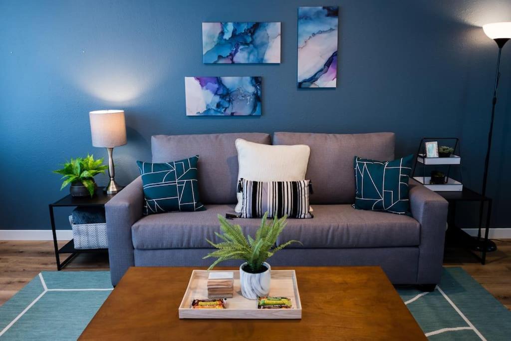 Stylish 2 Bed 1 And Half Bath Apartment Near Sofi Stadium, Lax, Forum Inglewood Dış mekan fotoğraf
