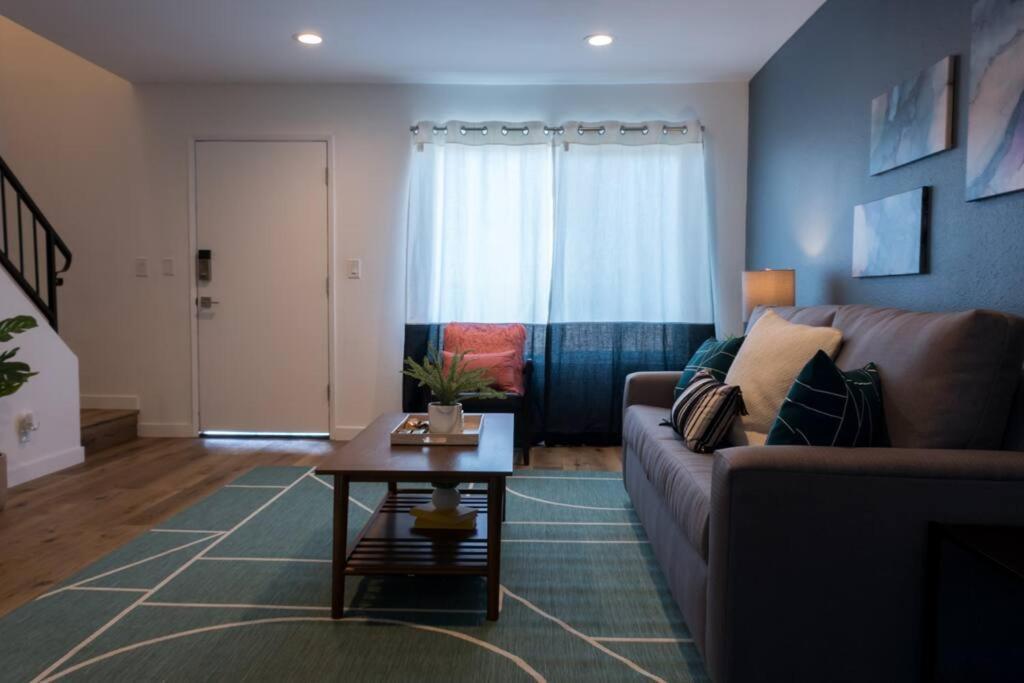 Stylish 2 Bed 1 And Half Bath Apartment Near Sofi Stadium, Lax, Forum Inglewood Dış mekan fotoğraf